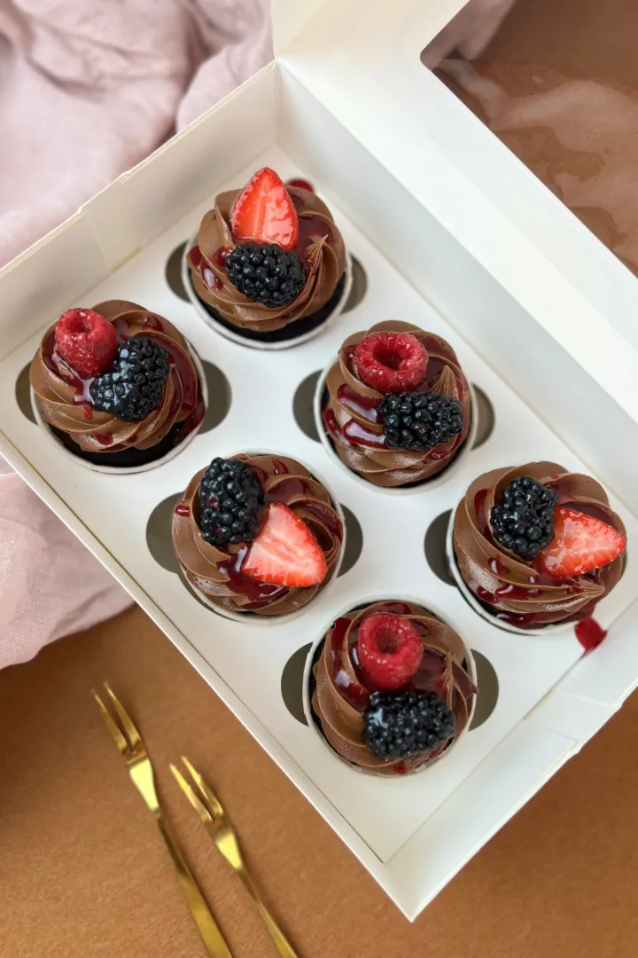 CHOCO & BERRIES