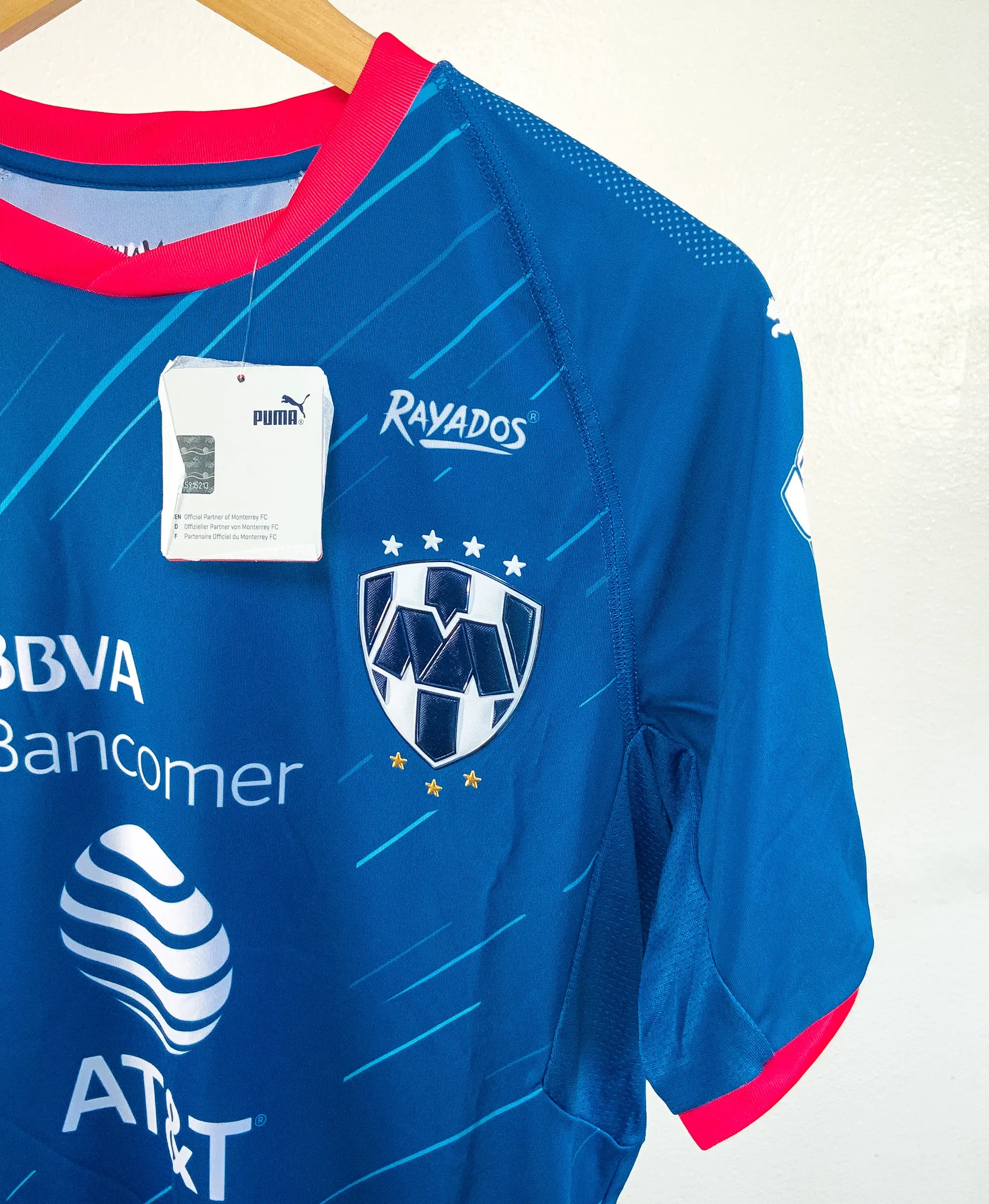Monterrey 2015-16 Away Kit NWT (M)